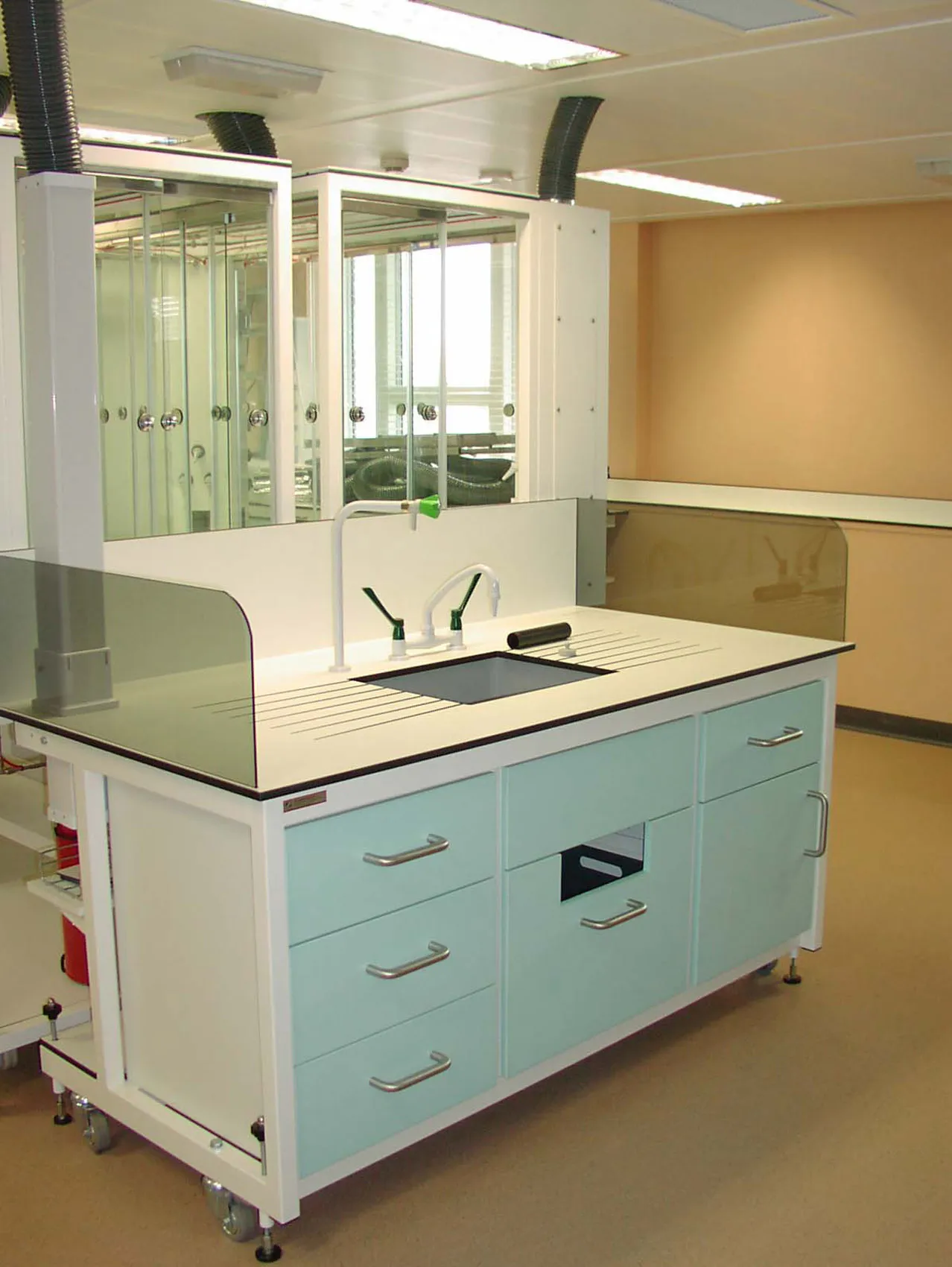 flexilab-bespoke10 W.E. Marson Hand wash sink