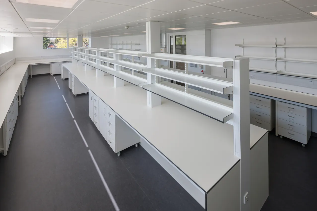 Durable double cantilever Island benching