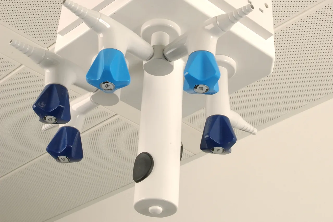 W.E. Marson pods and pillars