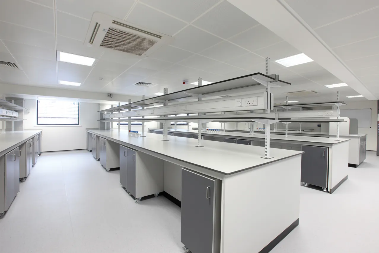 Adjustable 2 tier shelving system